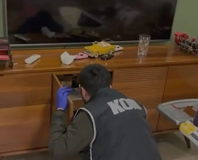 Hatay'da Rüşvet ve Kaçakçılık Operasyonu: 26 Kişi Tutuklandı