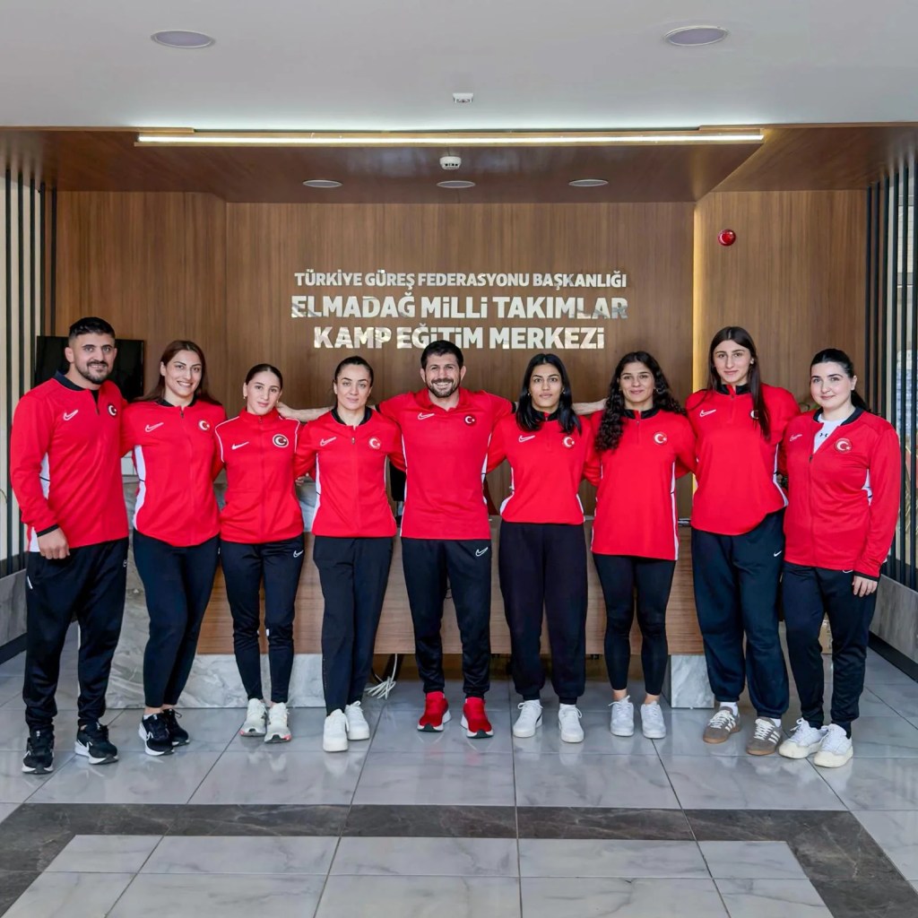 Tiran'da Uluslararası Güreş Turnuvası Başlıyor