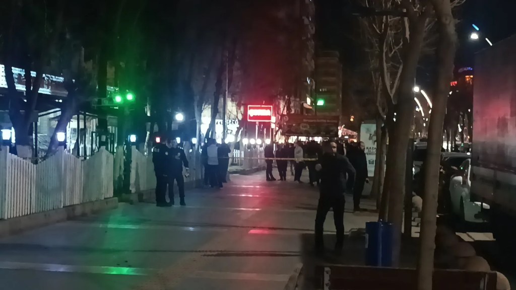Batman'da Silahlı Saldırı: İki Yaralı, Şüpheli Tutuklandı