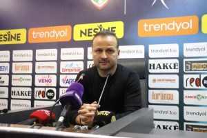 Amed Sportif Faaliyetler Van Spor'u Son Dakikada Geçti