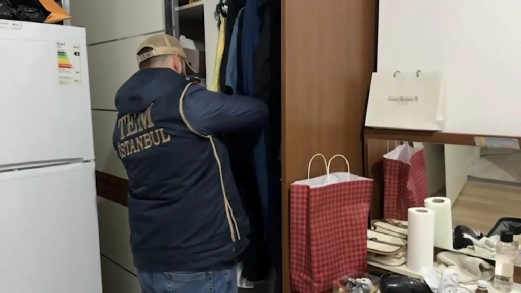 İstanbul'da DEAŞ Operasyonu: 11 Kişi Gözaltında