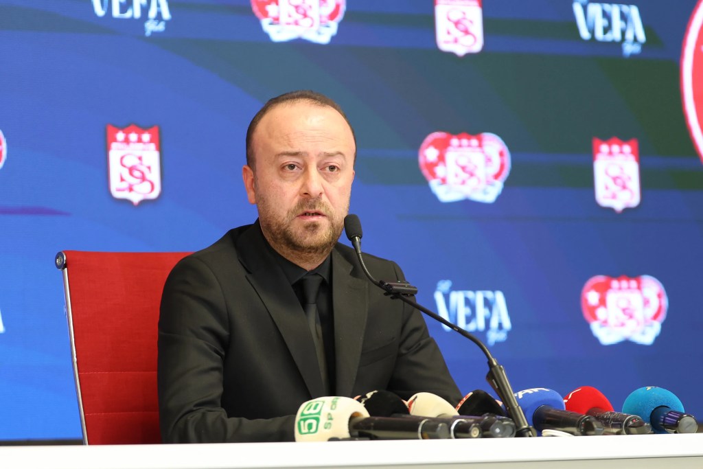 Sivasspor Başkanı: Ligimizde Yenemeyeceğimiz Takım Yok