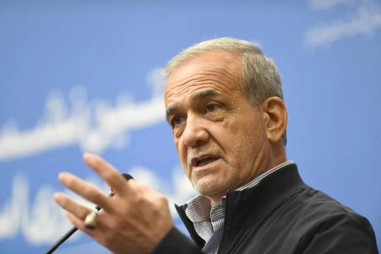 Pezeşkiyan: Kamuoyu Güvenini Yeniden İnşa Etmeliyiz