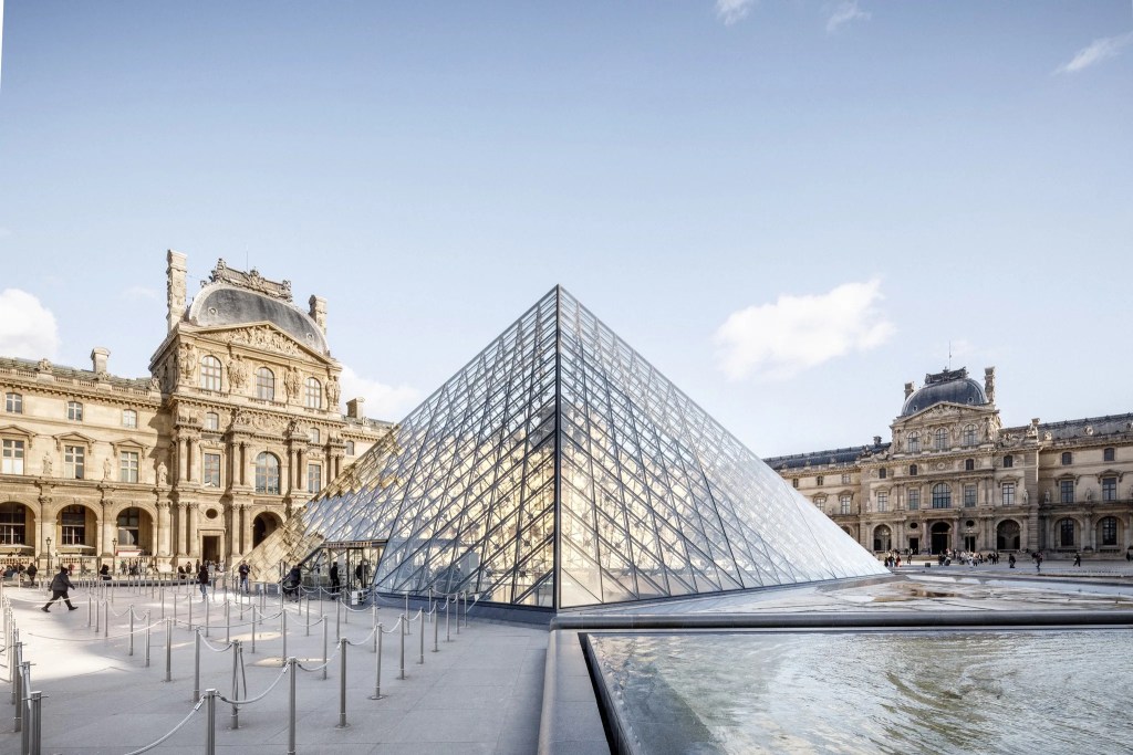 Louvre Müzesi'nin Yeni Müdürü Christophe Leribault