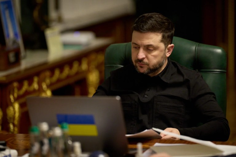 Zelenskiy Cenevre'de ABD ile Görüşmeye Hazırlanıyor