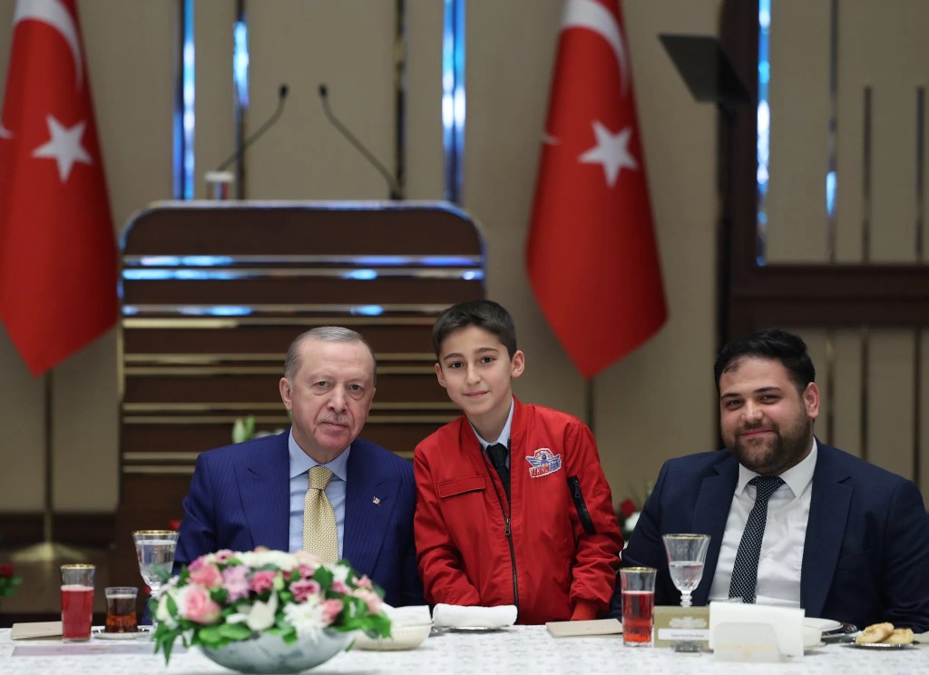 Erdoğan: Fikren Fosilleşmiş Güruhun Hezeyanlarına Gülüyoruz