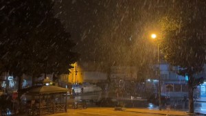 Mersin'de Kar Yağışı Sertavul Geçidi'ni Kapattı