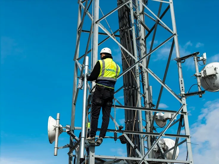 Turkcell Genel Müdürü Koç, Kartepe'de 5G Hazırlıklarını İnceledi