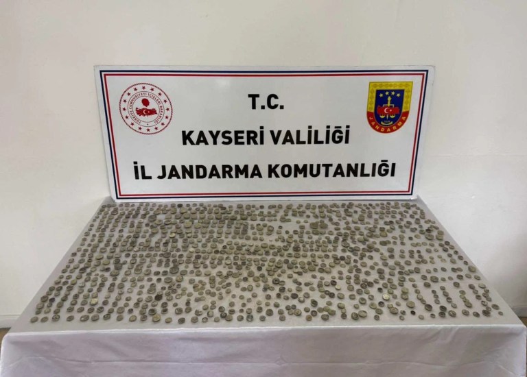 Kayseri'de Tarihi Sikke Operasyonu: 1291 Adet Ele Geçirildi