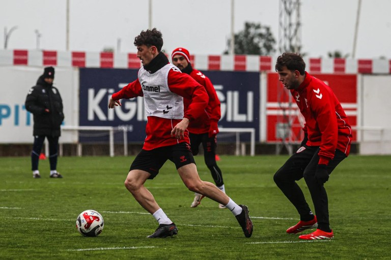 Samsunspor Gaziantep FK Maçı Öncesi Hazırlıklarını Tamamladı