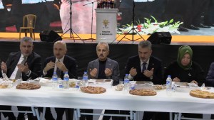 Bakan Uraloğlu: Orta Doğu Uçuşları 2 Mart'a Kadar İptal