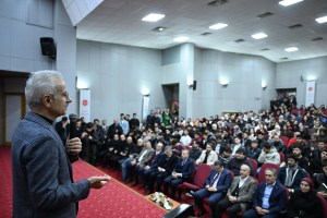 Bakan Uraloğlu: Orta Doğu Uçuşları 2 Mart'a Kadar İptal