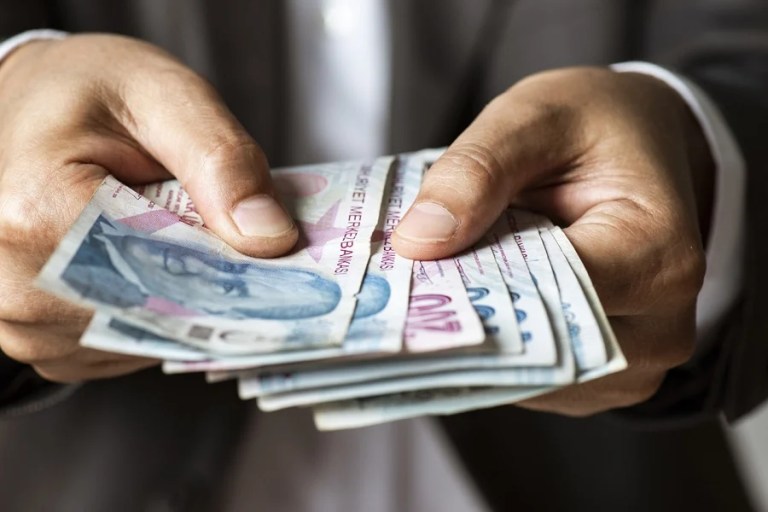 Memurlara yılda iki ikramiye teklifi Meclis’te