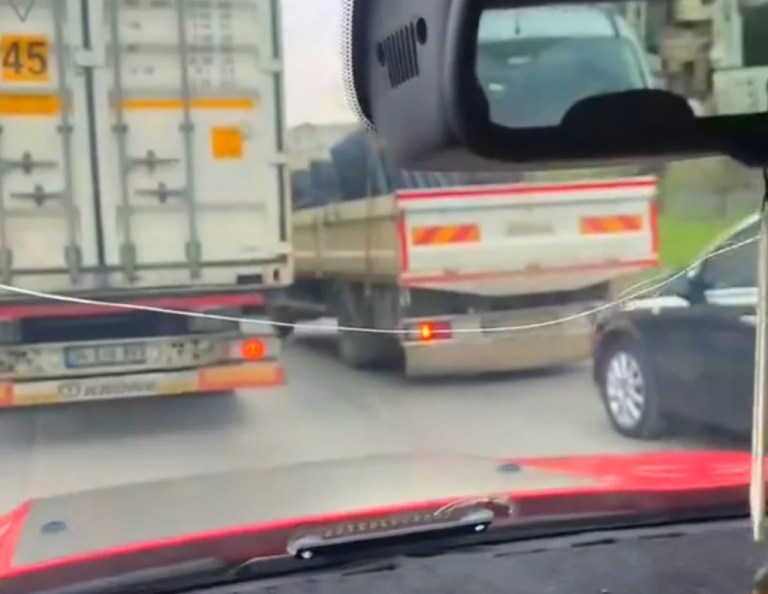 Gebze Pelitli’de trafik yoğunluğu sürüyor