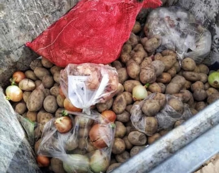 Marketin gıda israfı tepki çekti