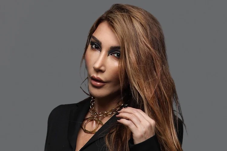 Hande Yener’e Soruşturma: Konserdeki Sloganlar İddiaları