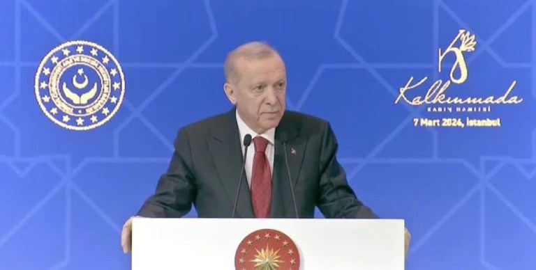 Cumhurbaşkanı Erdoğan’dan Annelere ve Babalara Müjde