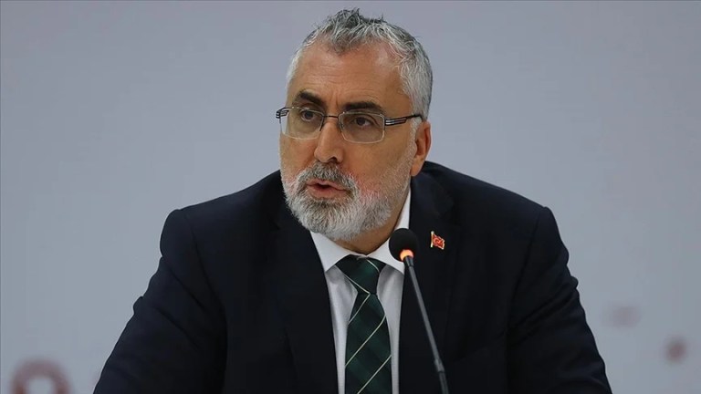 Emekli bayram ikramiyesi ödeme tarihleri belli oldu