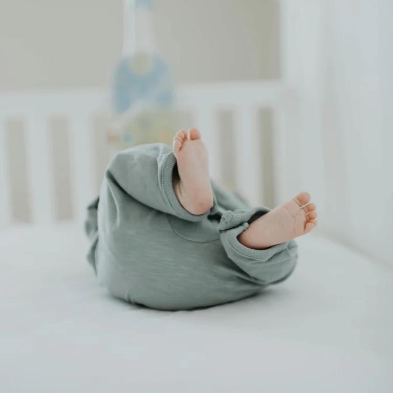 Şalgam Kovasına Düşen Bebek Kurtarılamadı!