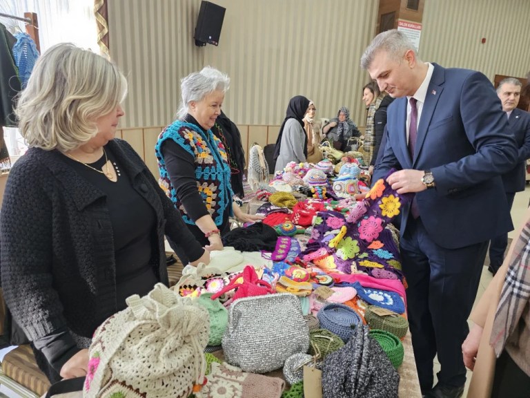 Gölcük’te ‘İlmek İlmek Sanat’ şöleni