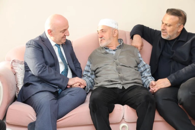 Başkan Bıyık’tan Ramazan ayında Darıcalılara ziyaret