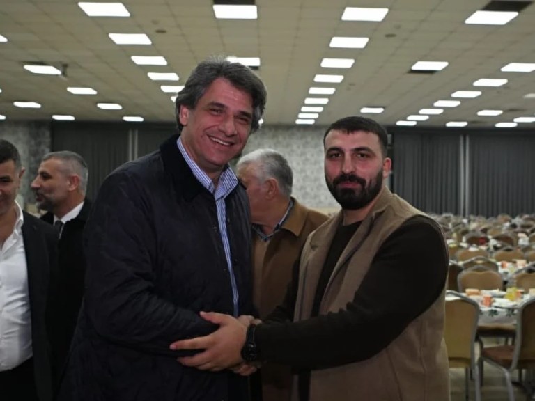 Başkan Kocaman’dan Kartepe’de İftar Ziyaretleri