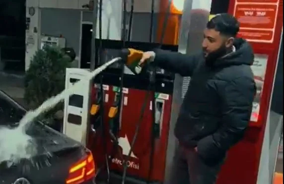 Kocaeli’de akaryakıt şovuna tepki yağdı!