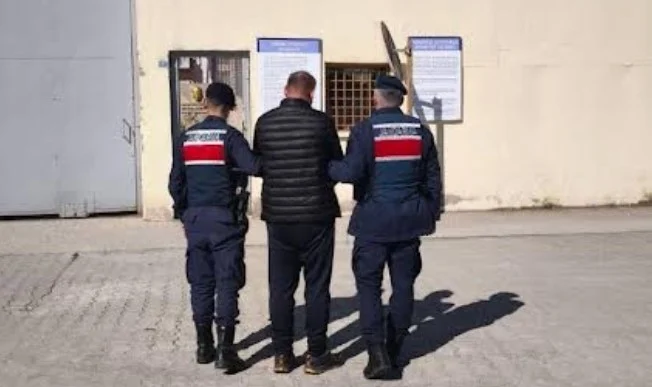 Başiskele’de dolandırıcılık operasyonu: 11 yıl cezalı yakalandı