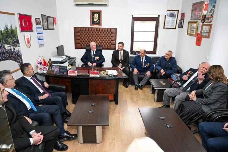 Vali Aktaş, şehit yakınları ve gazilerle bir araya geldi