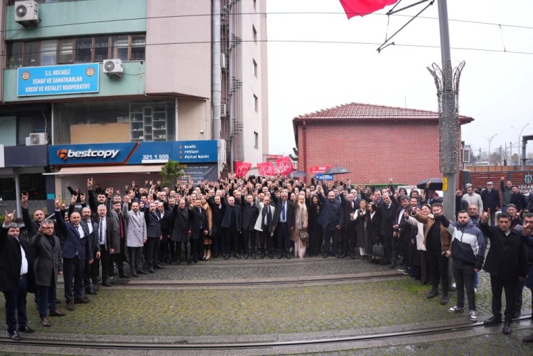 MHP Kocaeli’den bayramda yoğun mesai