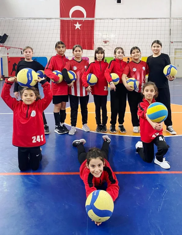 Körfez’de sporla büyüyen nesiller yetişiyor
