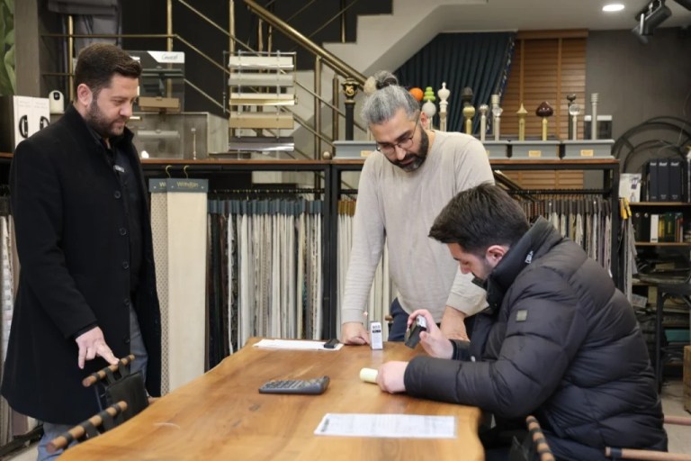 Kartepe’de İşletmelere Ruhsat Denetimi
