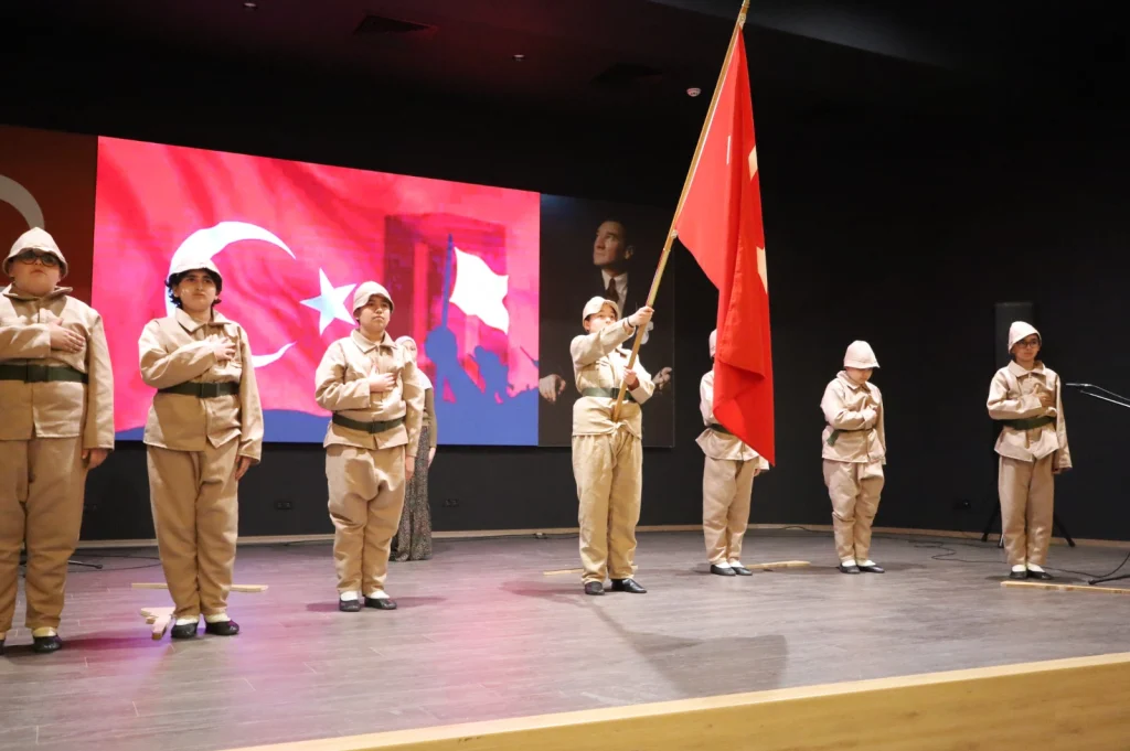 Körfezim Eğitim Kurumları’nda Çanakkale Zaferi coşkusu