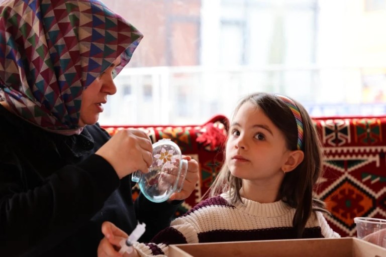 Kartepe’de Ramazan coşkusu: Otağ çadırında sanat atölyeleri