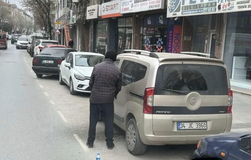 Sakarya’da cadde ortasında pes dedirten olay!