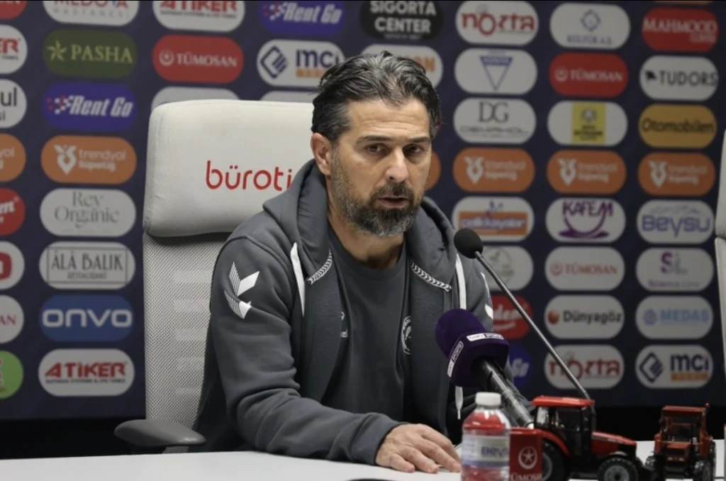 İlhan Palut: Hakem kararını süzemedim, inşallah doğrudur