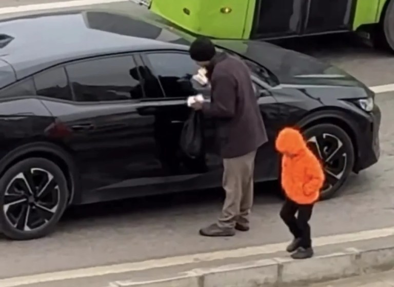 İzmit’te Bayram Sabahı Yürek Burkan Görüntü!