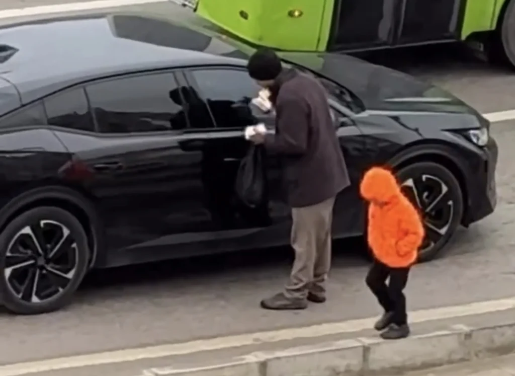 İzmit’te Bayram Sabahı Yürek Burkan Görüntü!