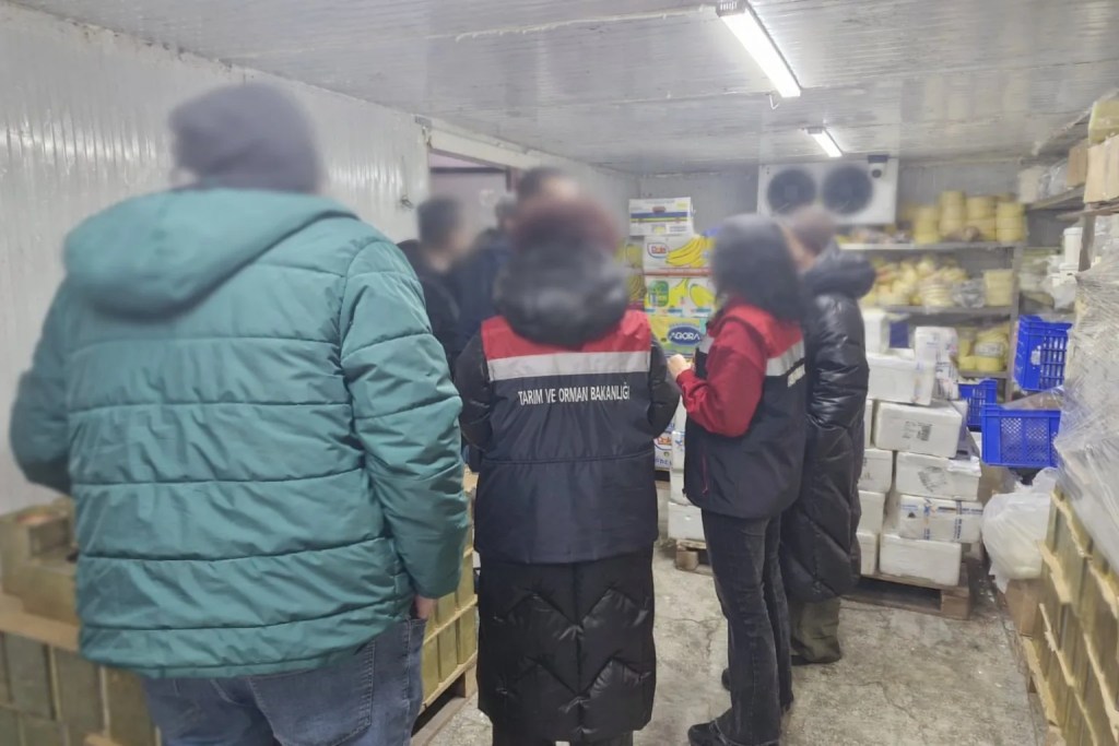 Rize'de 9 Ton Gıdaya El Konuldu