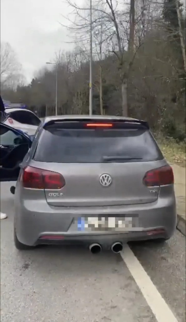 Beykoz'da Abartılı Egzozlu Araca 16 Bin Lira Ceza