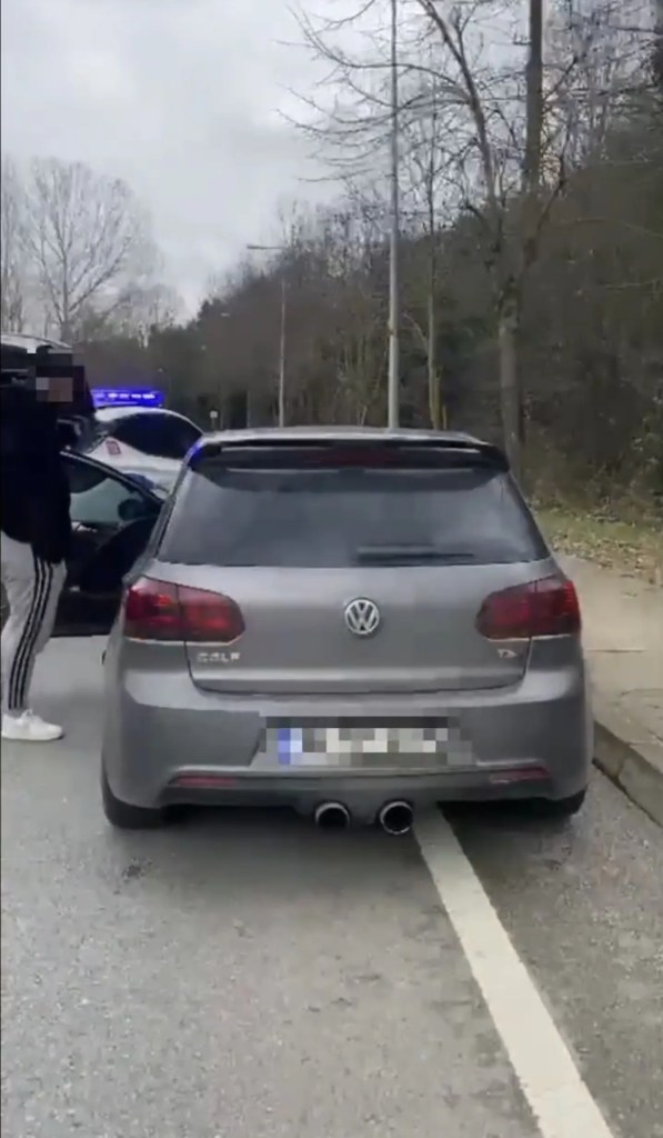 Beykoz'da Abartılı Egzozlu Araca 16 Bin Lira Ceza