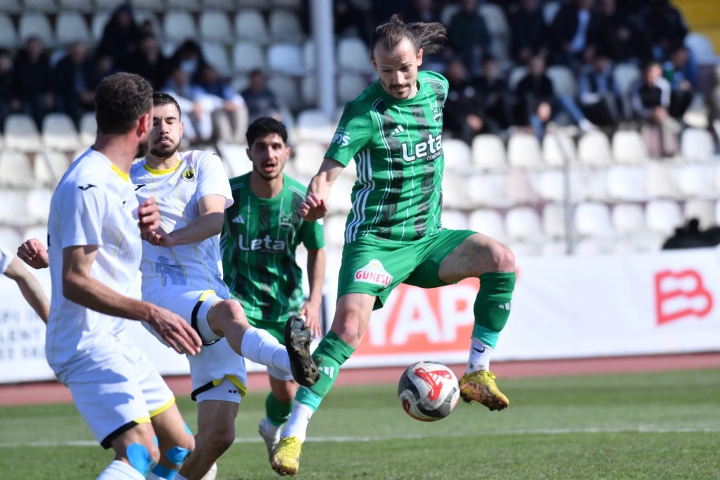 İnegöl Kafkasspor ve Polatlı 1926 Spor Beraberliği