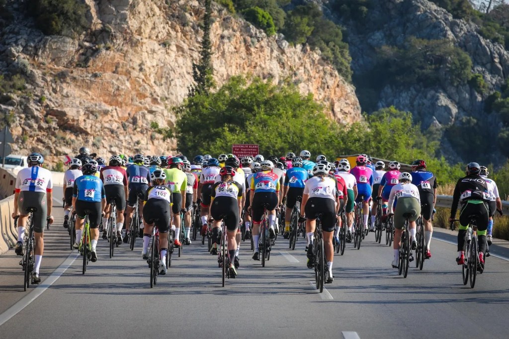 Antalya'da Yeşil Gelecek İçin Pedallar Dönecek