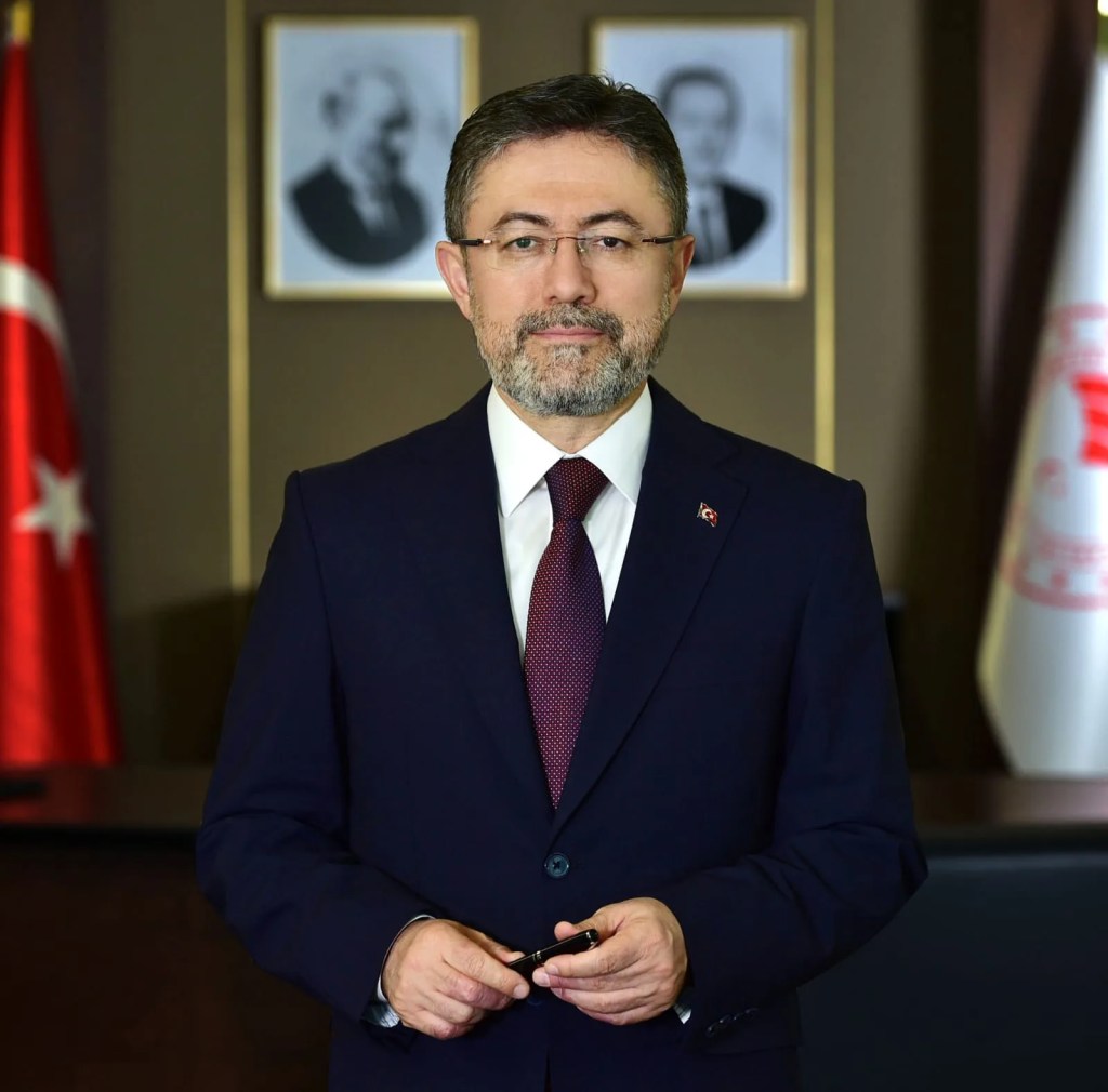 Bakan Yumaklı: Gübre Stokları Yeterli Seviyede