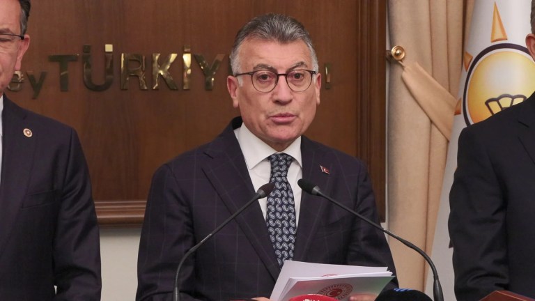 AK Parti'den 19 Maddelik Yeni Kanun Teklifi