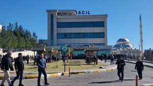 Diyarbakır'da Genç Kadın Arkadaşının Evinde Hayatını Kaybetti