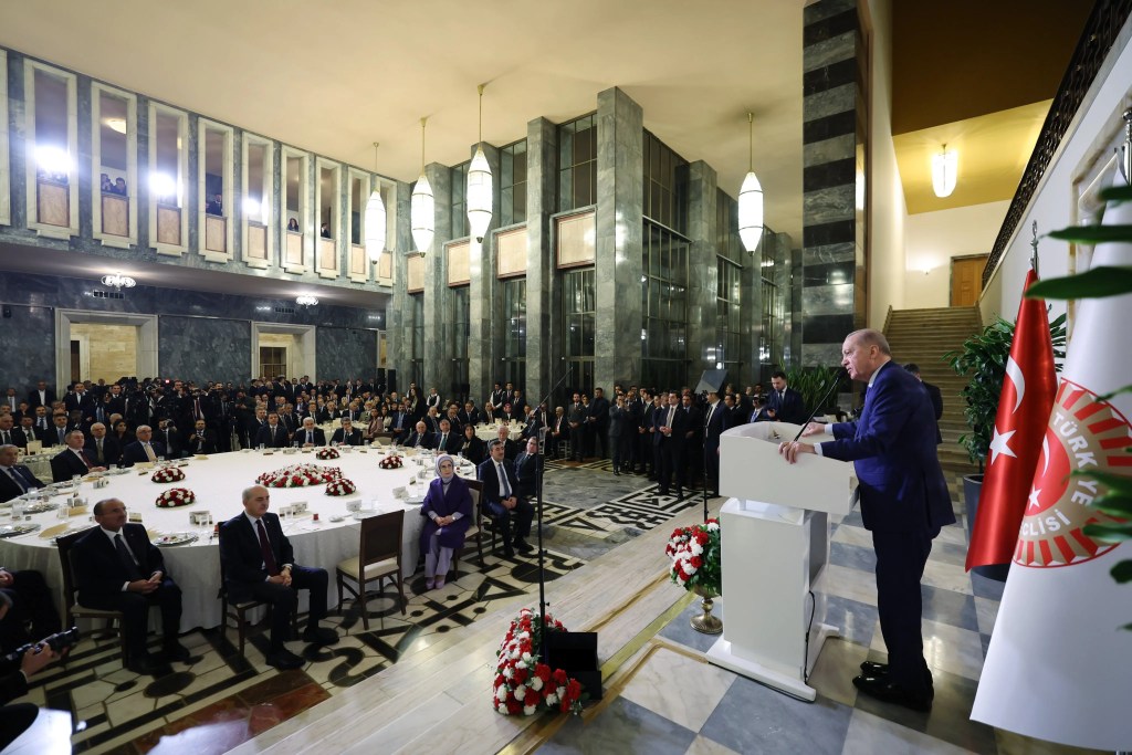 Erdoğan: Türkiye Barışın ve Müzakerenin Yanında