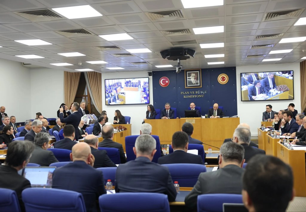 TBMM'de Ekonomik Düzenlemeleri İçeren Kanun Teklifi Görüşülüyor