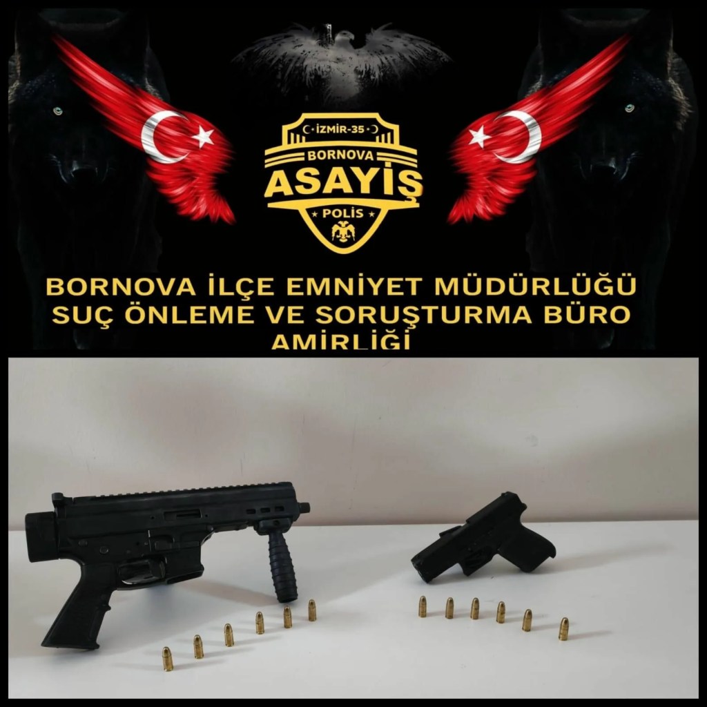 İzmir'de Sahte Polislerle Gasp: İki Tutuklama