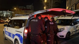 Kayseri'de 15 Yaşındaki Çocuk Hırsızlık Yaparken Yakalandı